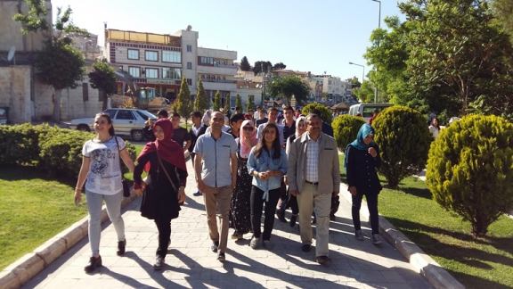 SODES Projesi Kapsamında Başırılı 90 Öğrenci İl dışı Şanlı Urfa Gezisine Gönderildi.
