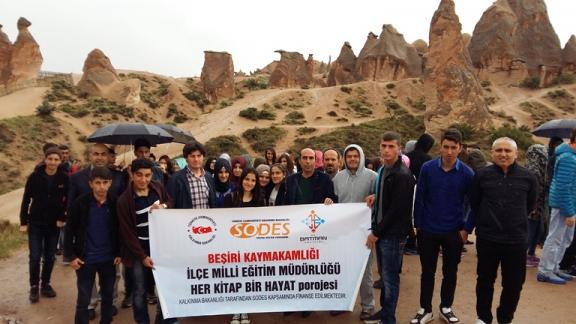 SODES Projesi Kapsamında YGS de Başarılı  45 Öğrenci İl dışı Nevşehir (Kapadokya) Gezisinde.